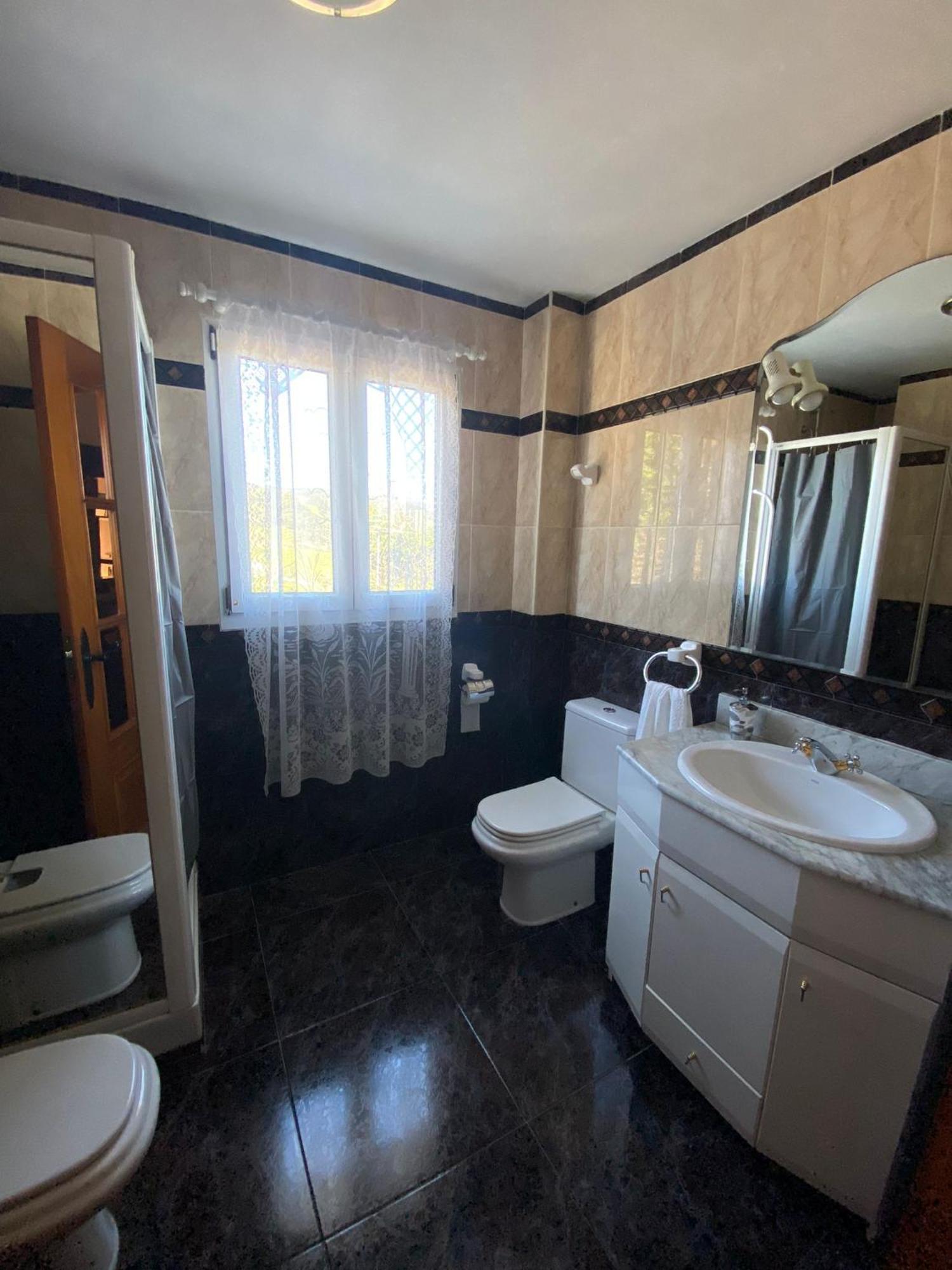 Jmca Hotell Castro Urdiales Exteriör bild